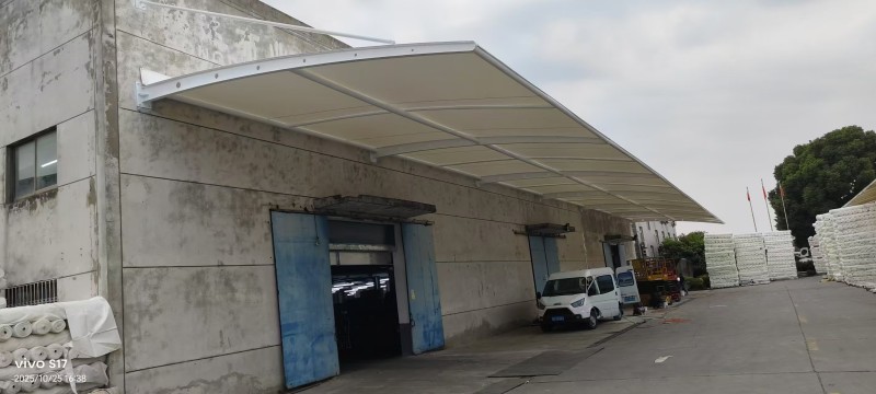 如何选择泗洪县遮阳篷公司？膜结构车棚行业现状与优质公司推荐-1